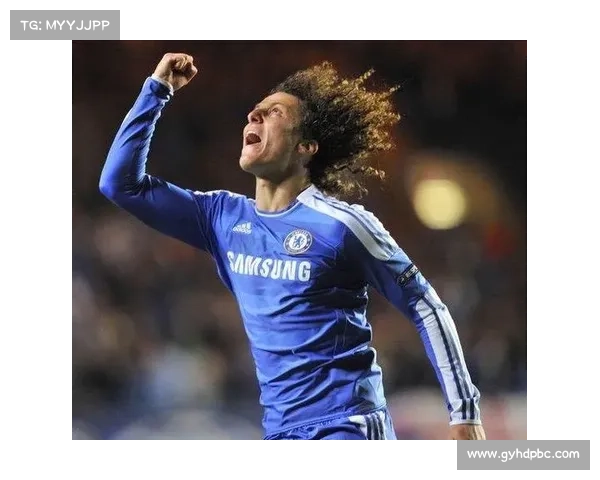 大卫路易斯的球场位置与独特技巧全面解析