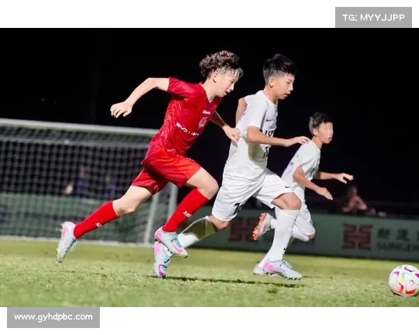 中国足球五大经典瞬间：平巴西之战与历史性突破回顾