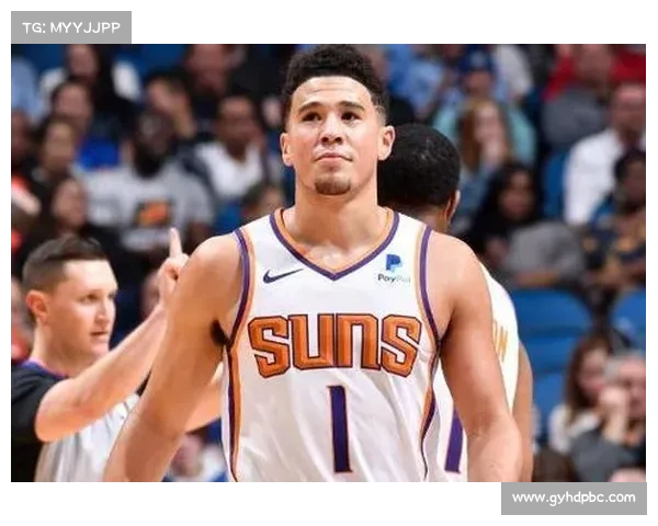 德文布克创纪录成为NBA历史最年轻70分得主 单场狂砍70分震撼全场 德文布克创纪录成为NBA历史最年轻70分得主 单场狂砍70分震撼全场