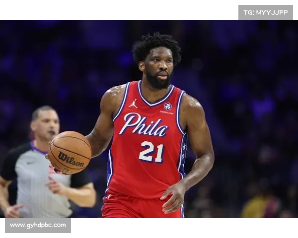 恩比德迟到引发马克西愤怒背后原因分析及两人关系探讨 恩比德迟到引发马克西愤怒背后原因分析及两人关系探讨