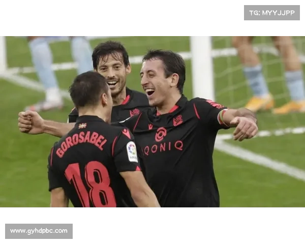 拜仁昔日标王五大经典进球回顾 每一粒都值得铭记 拜仁昔日标王五大经典进球回顾 每一粒都值得铭记