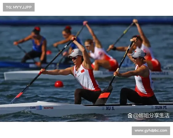 挪威赛艇队在欧洲赛艇锦标赛上夺得男子双人划船金牌荣耀时刻